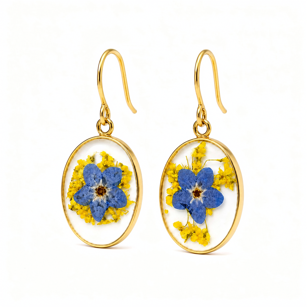 Forget-me-not white oval earrings in 18K gold
