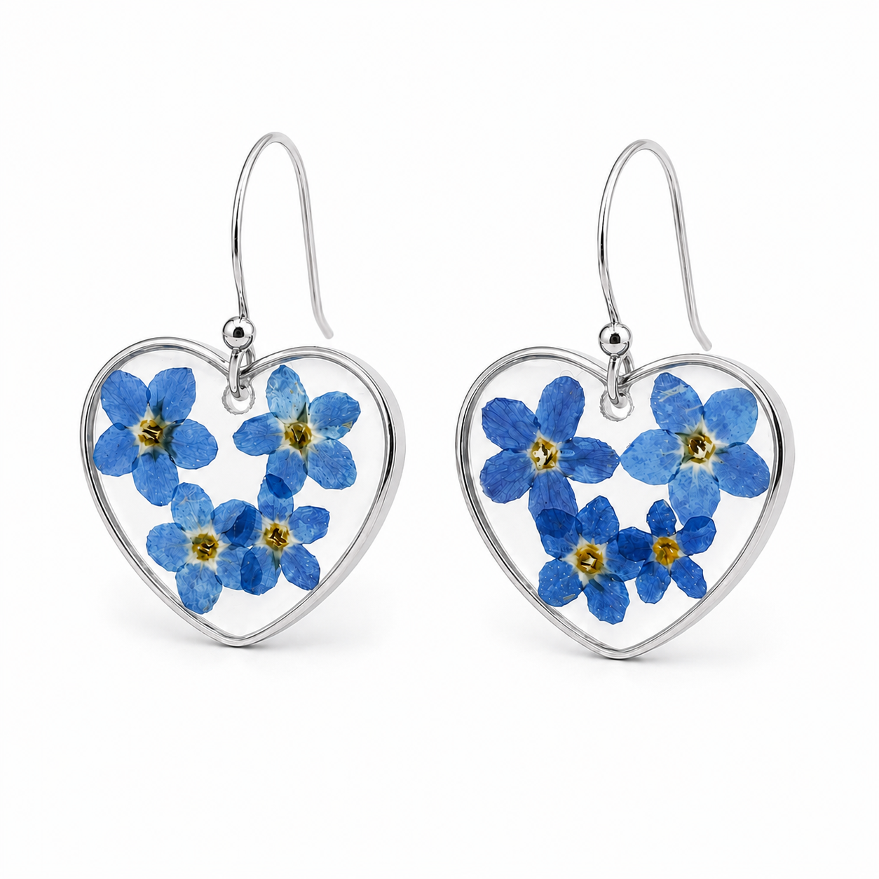 Forget-me-not heart resin earrings in silver