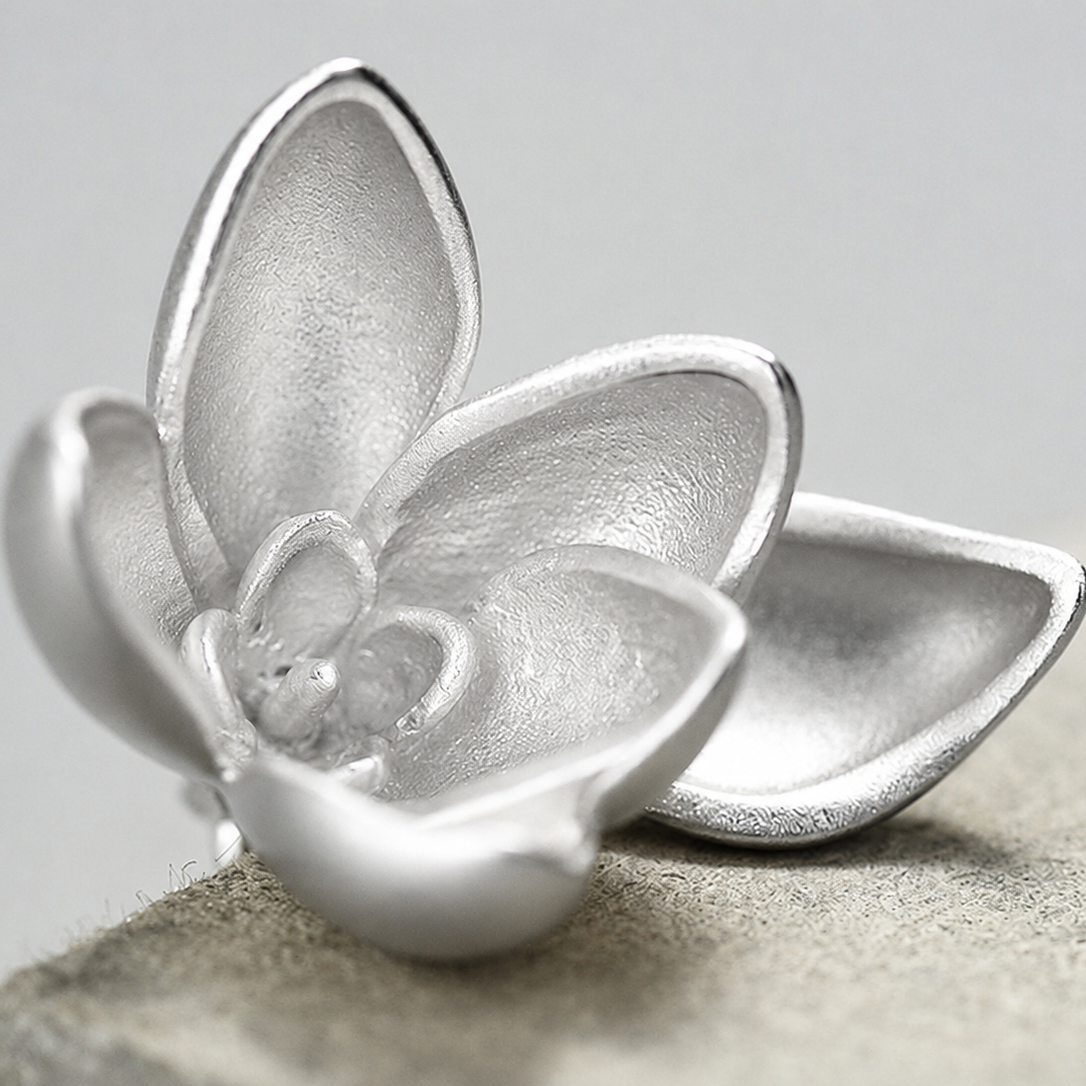 Sterling Silver Magnolia Necklace
