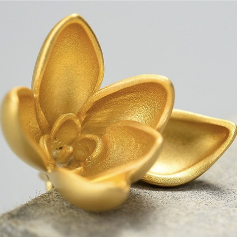 18K Gold-Plated Magnolia Necklace