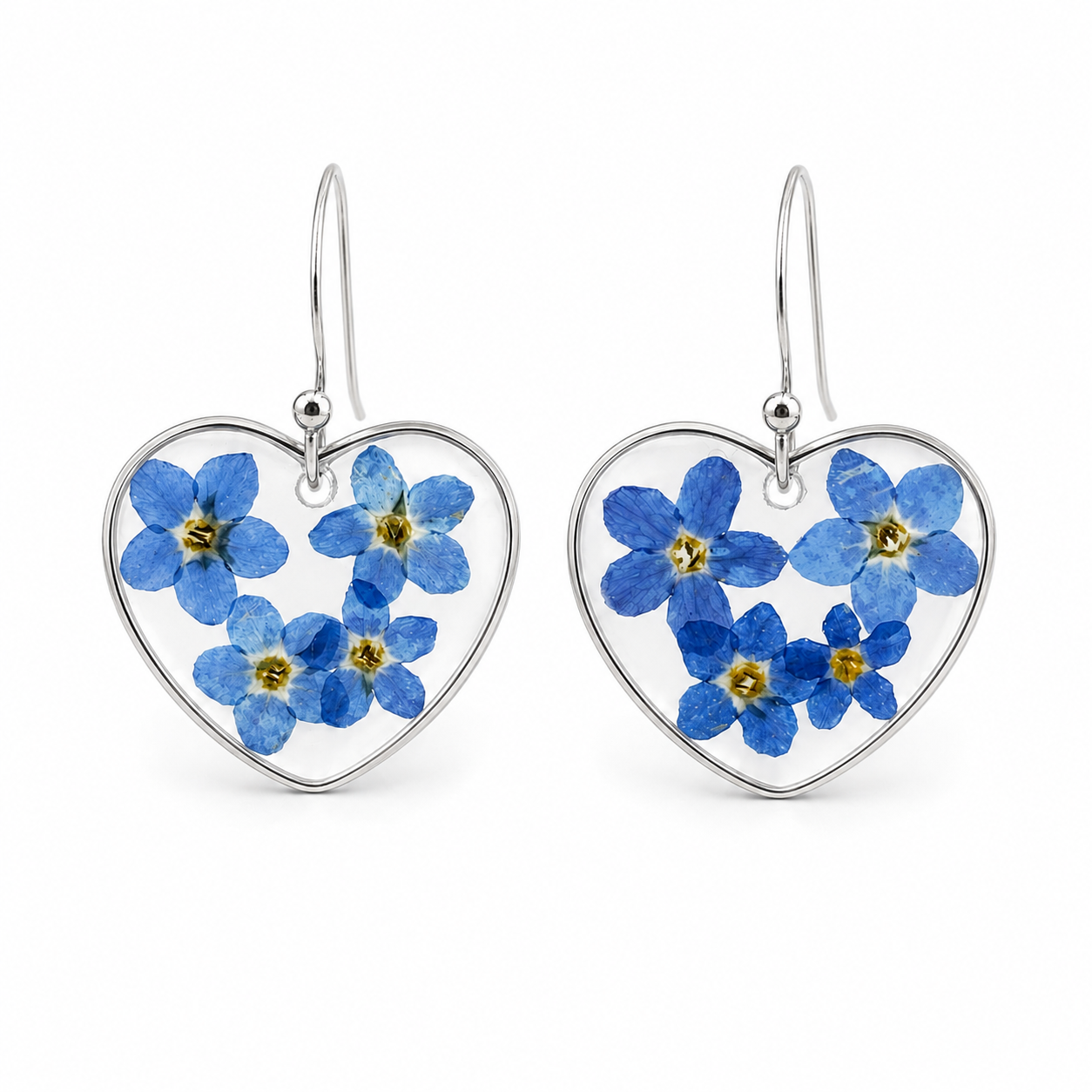 Forget-me-not heart resin earrings in silver