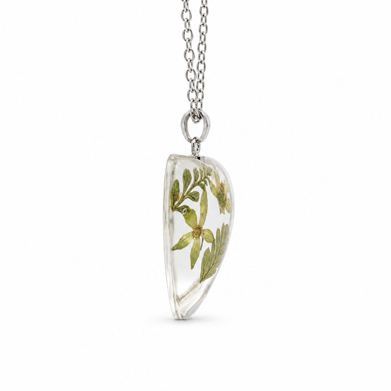 December narcissus Heart Shaped Necklace
