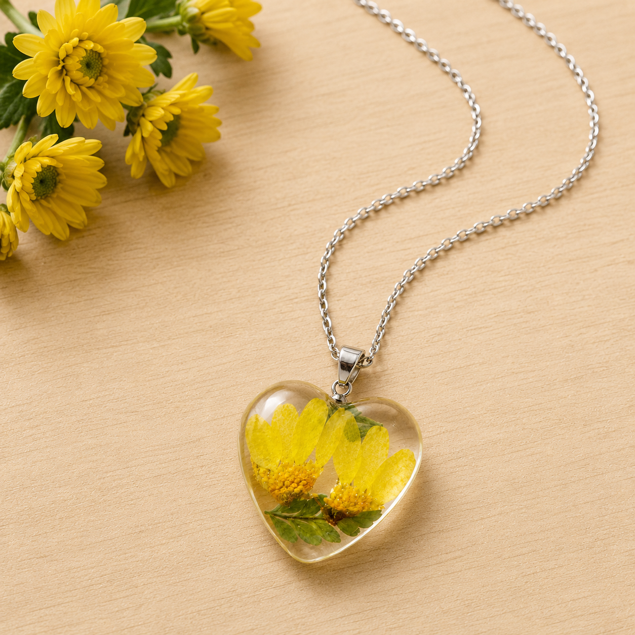 November chrysanthemum Heart Shaped Necklace