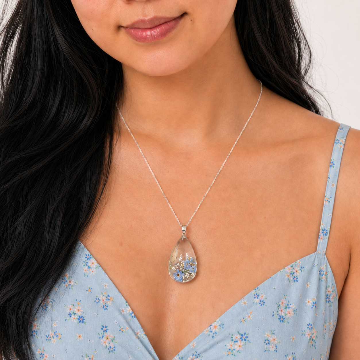 Large forget-me-not teardrop necklace