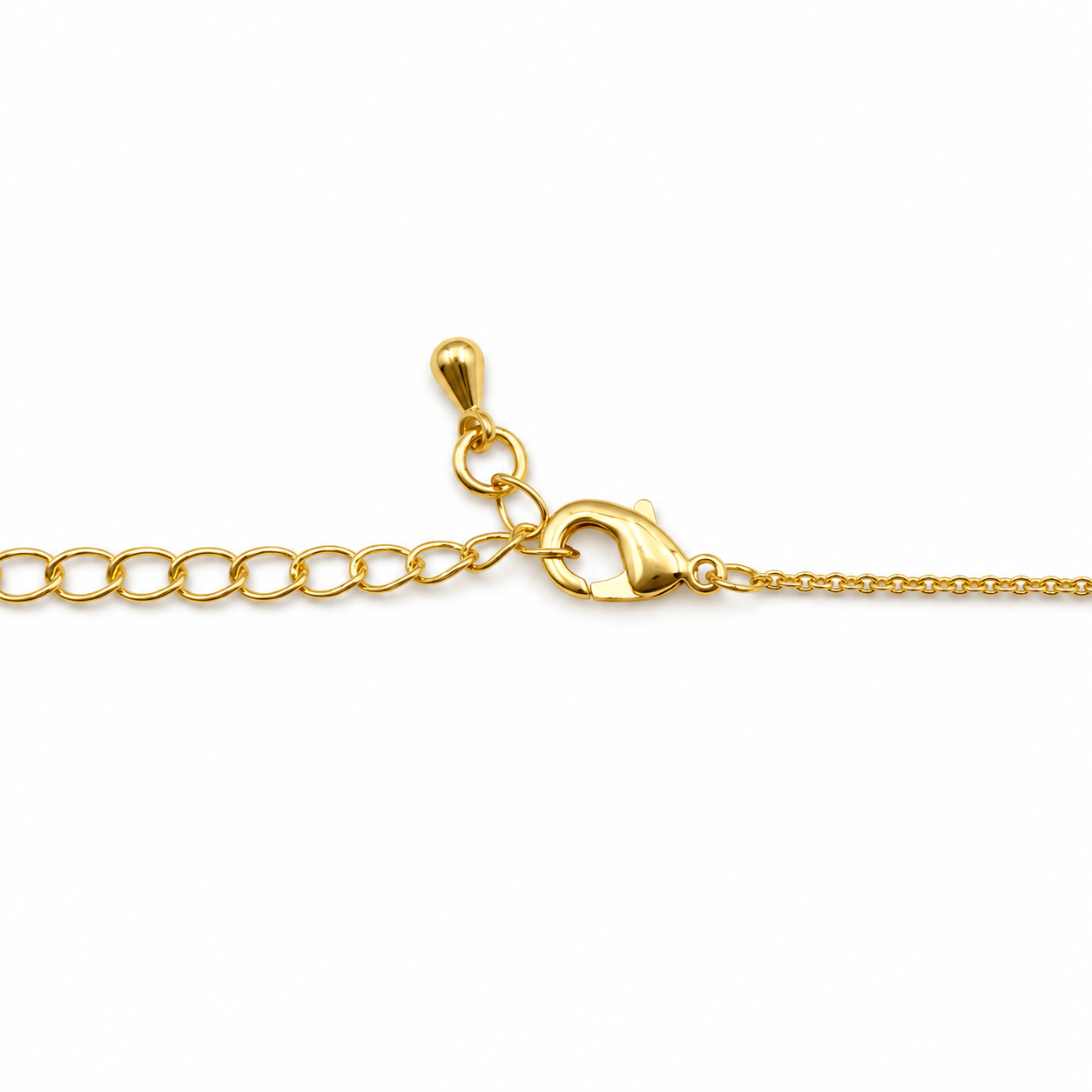Forget-me-not oval necklace in 18k gold